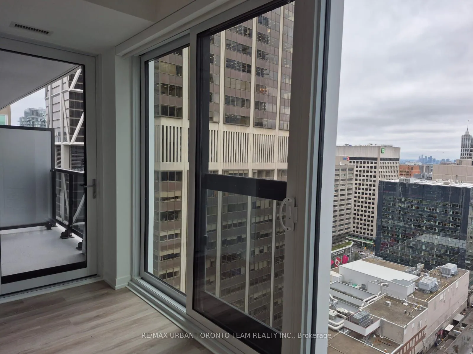 771 Yonge Street, #2802