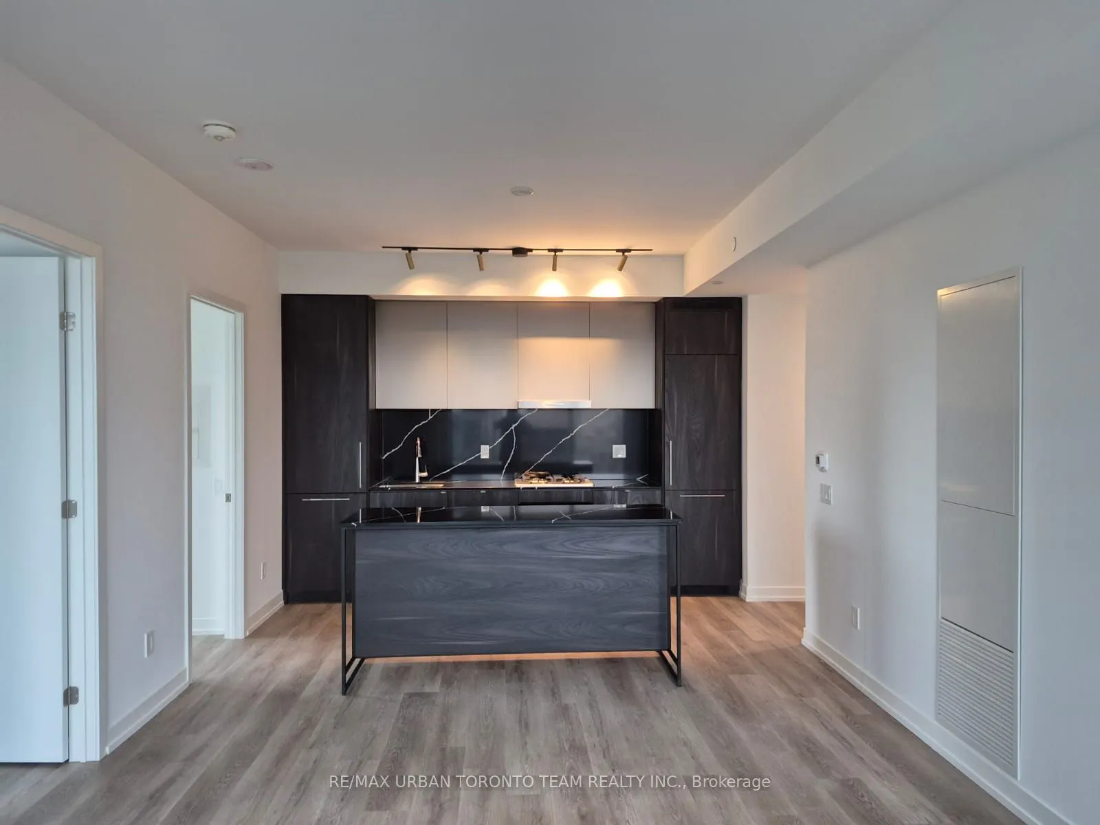 771 Yonge Street, #2802