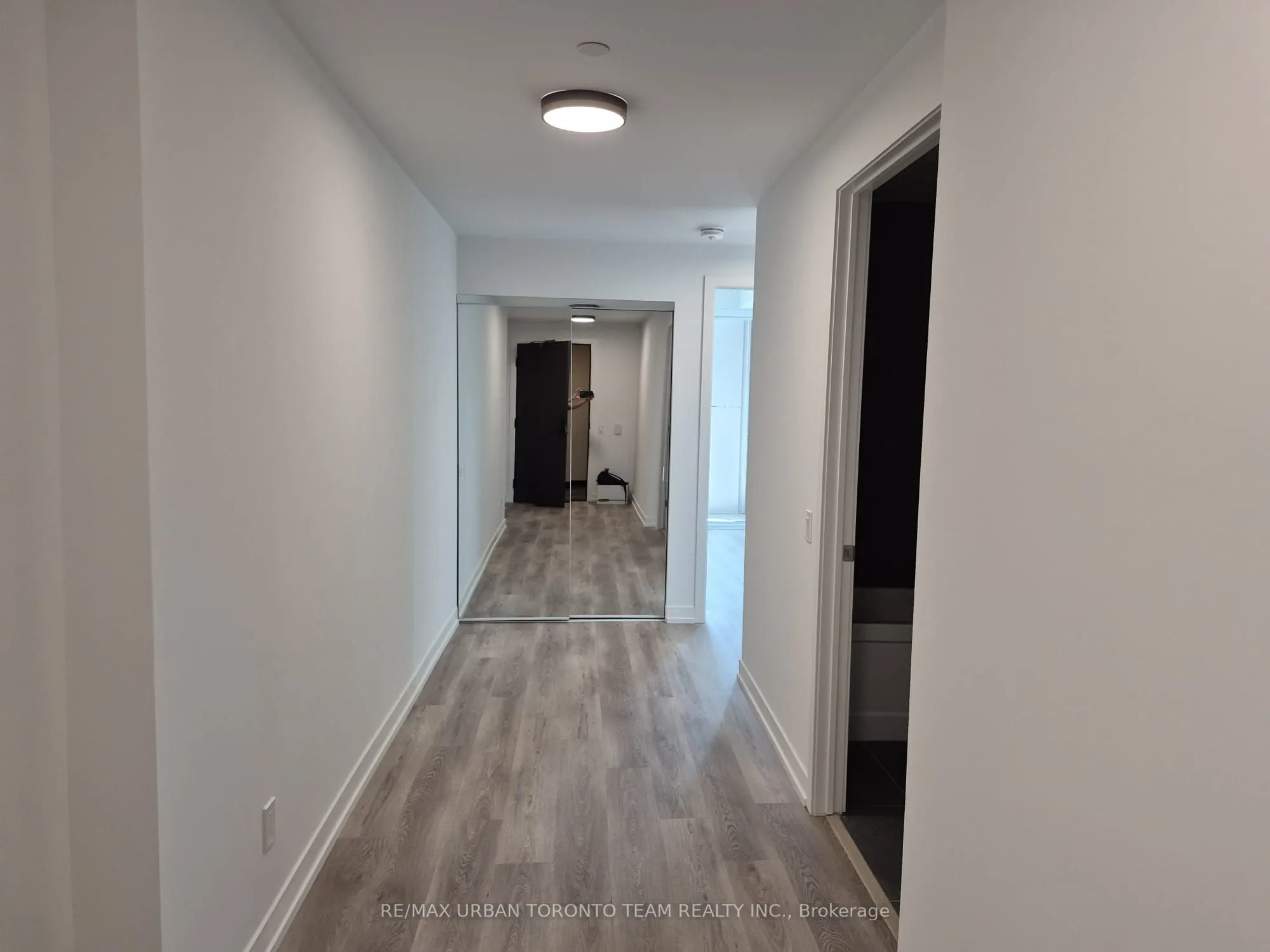 771 Yonge Street, #2802