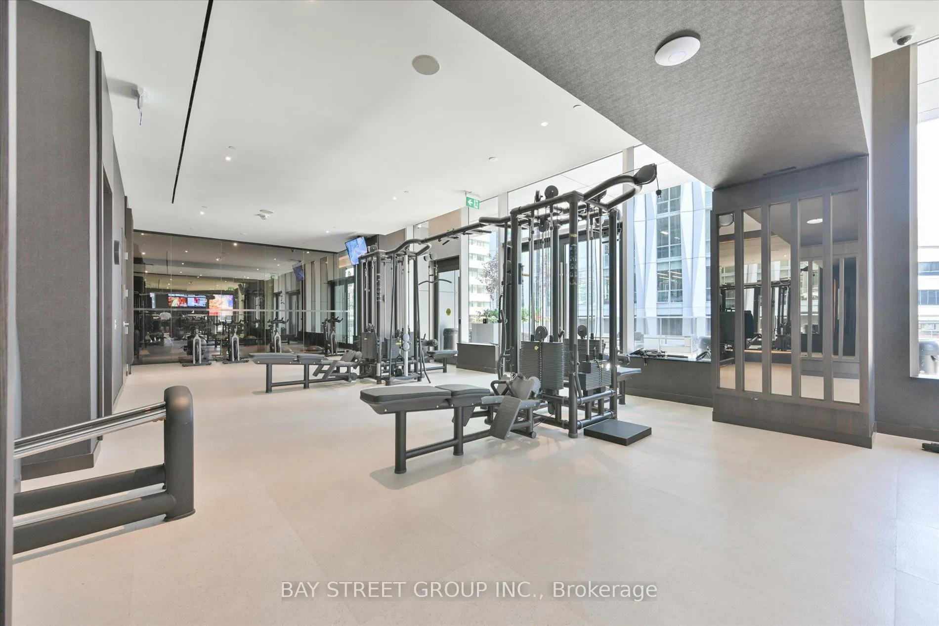11 Yorkville Avenue, #1712
