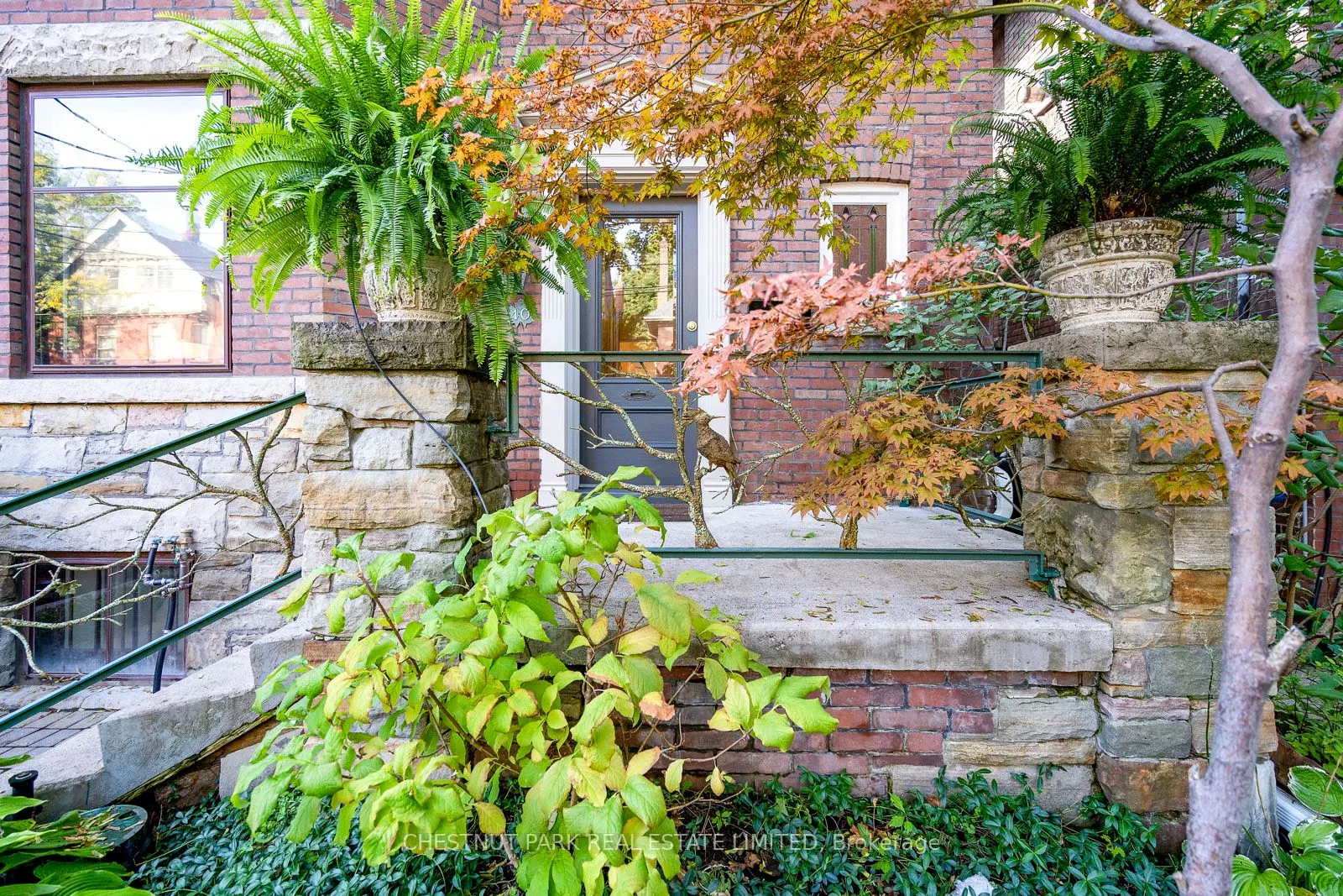 40 Admiral Road