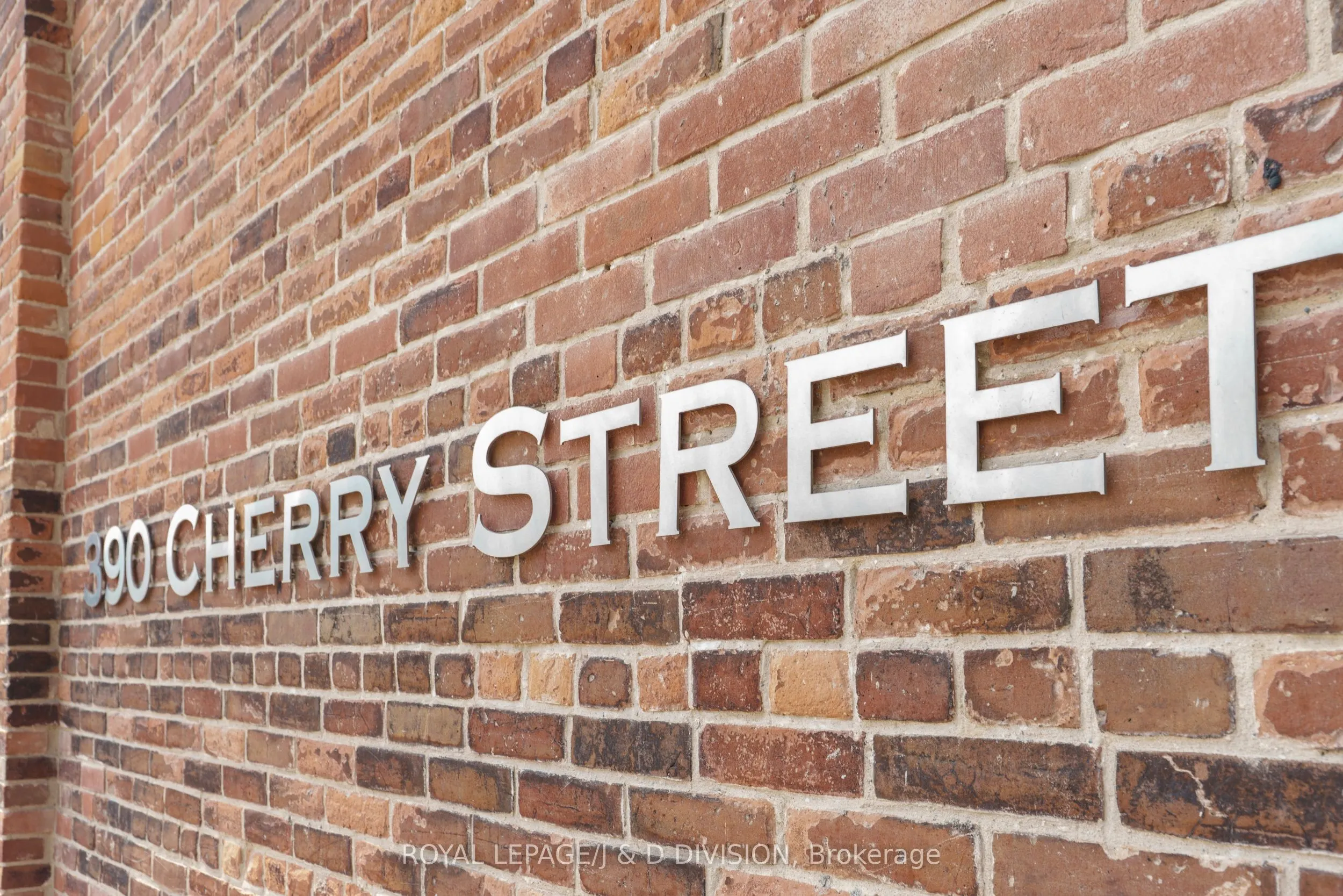 390 Cherry Street, #3105