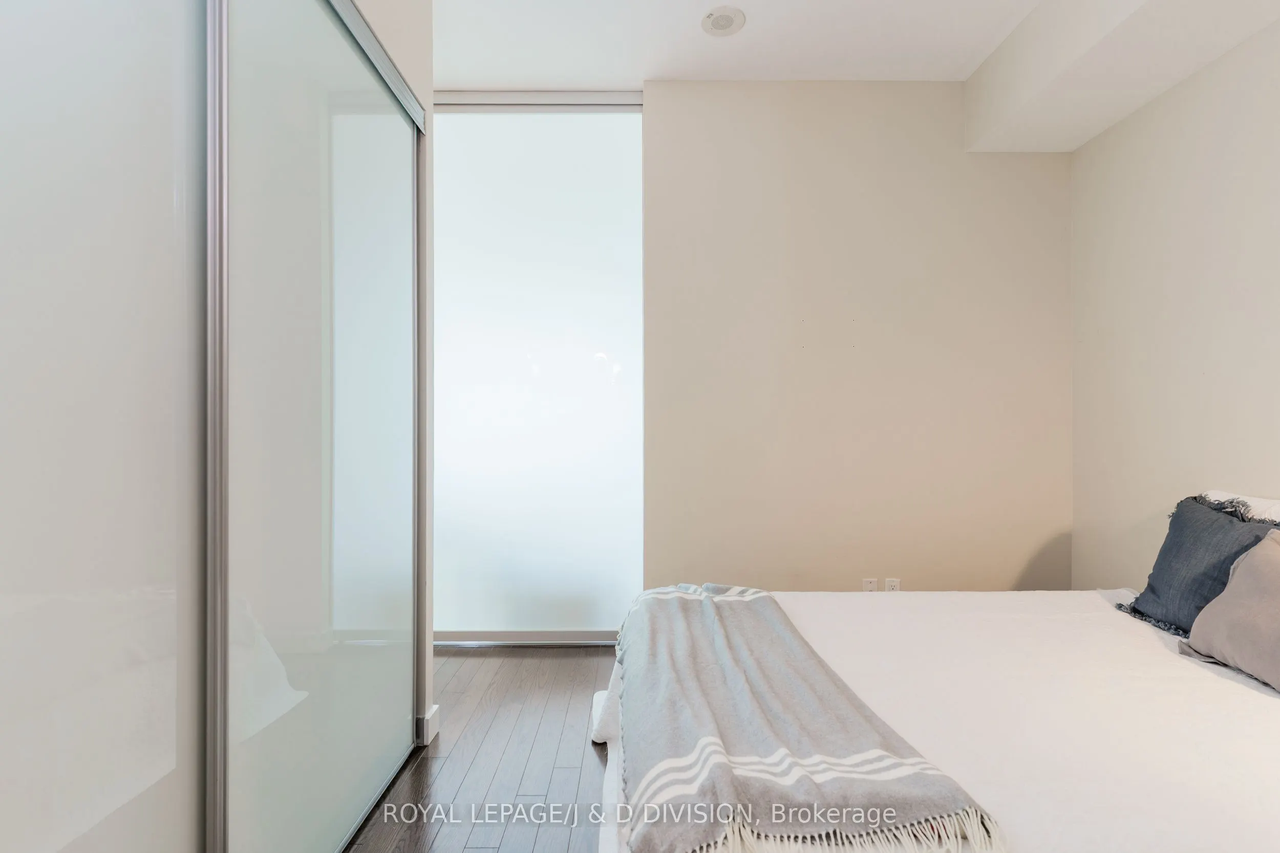 390 Cherry Street, #3105