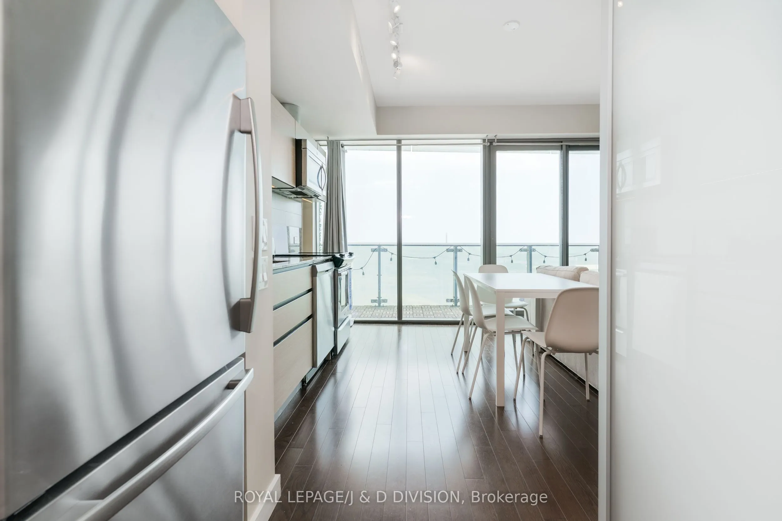 390 Cherry Street, #3105