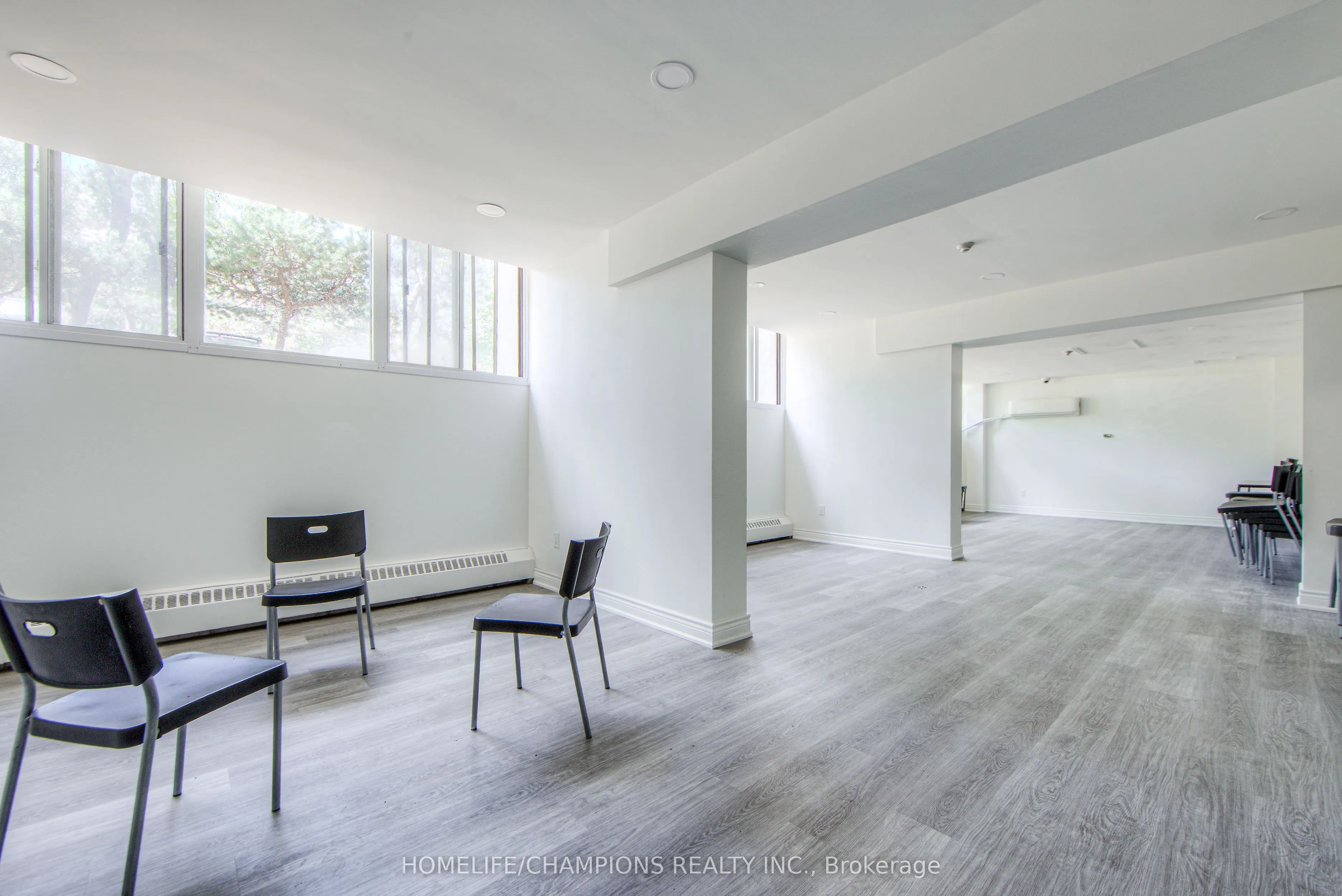 100 Leeward Glenway, #1210