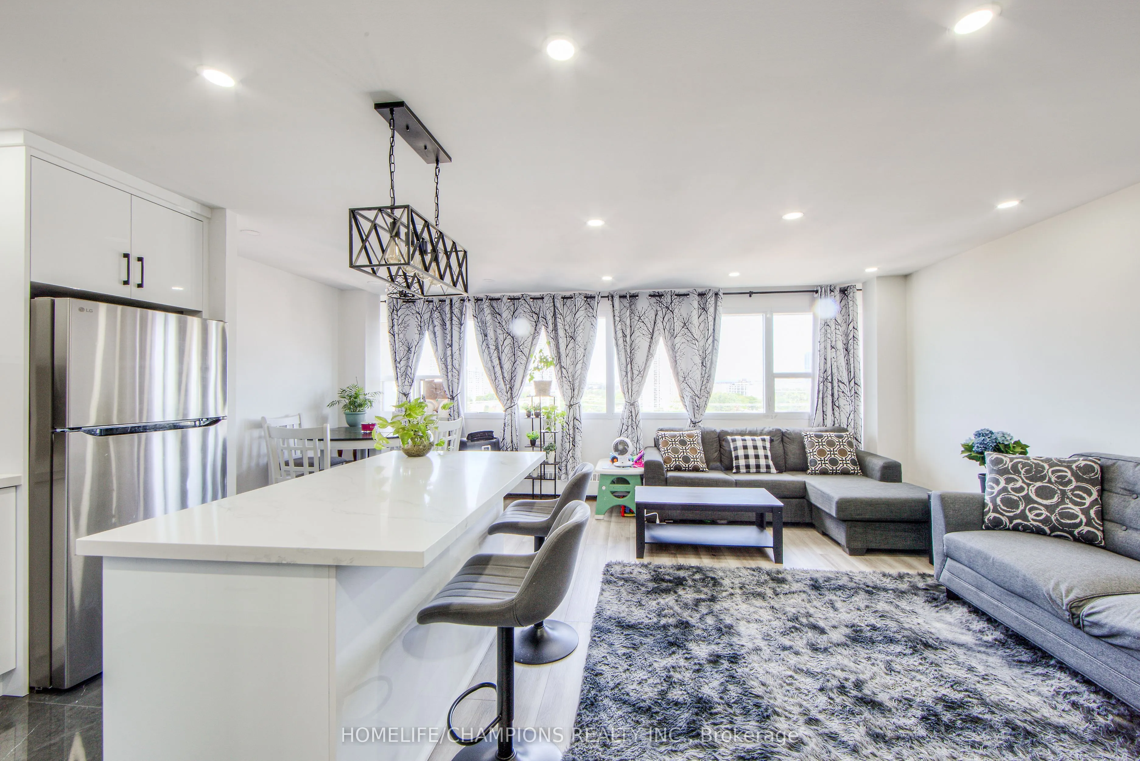 100 Leeward Glenway, #1210