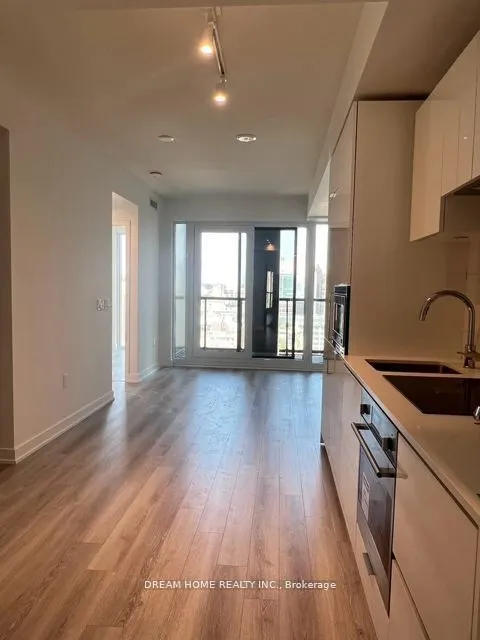 238 Simcoe Street, #2201