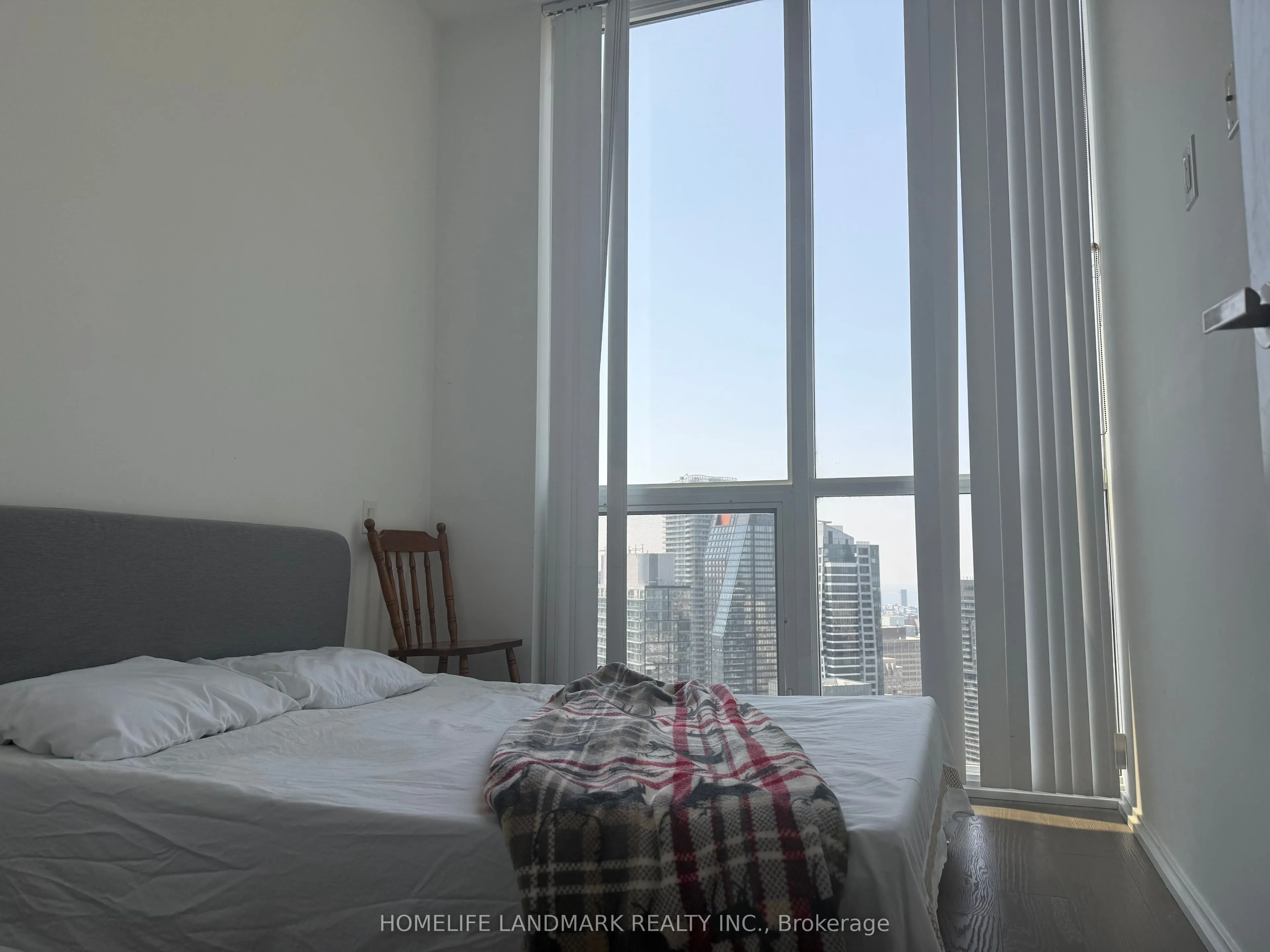 45 Charles Street E, #5202