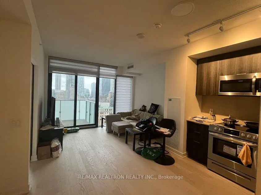 25 Richmond Street E, #2809