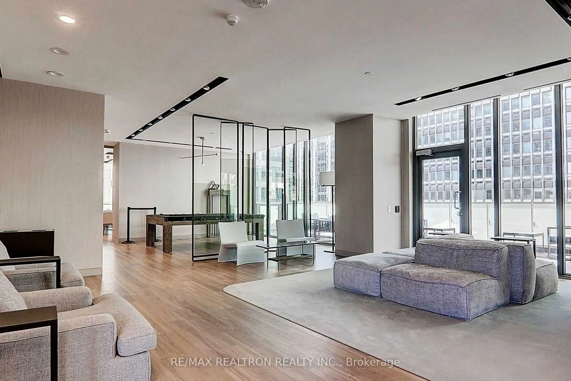 25 Richmond Street E, #2809