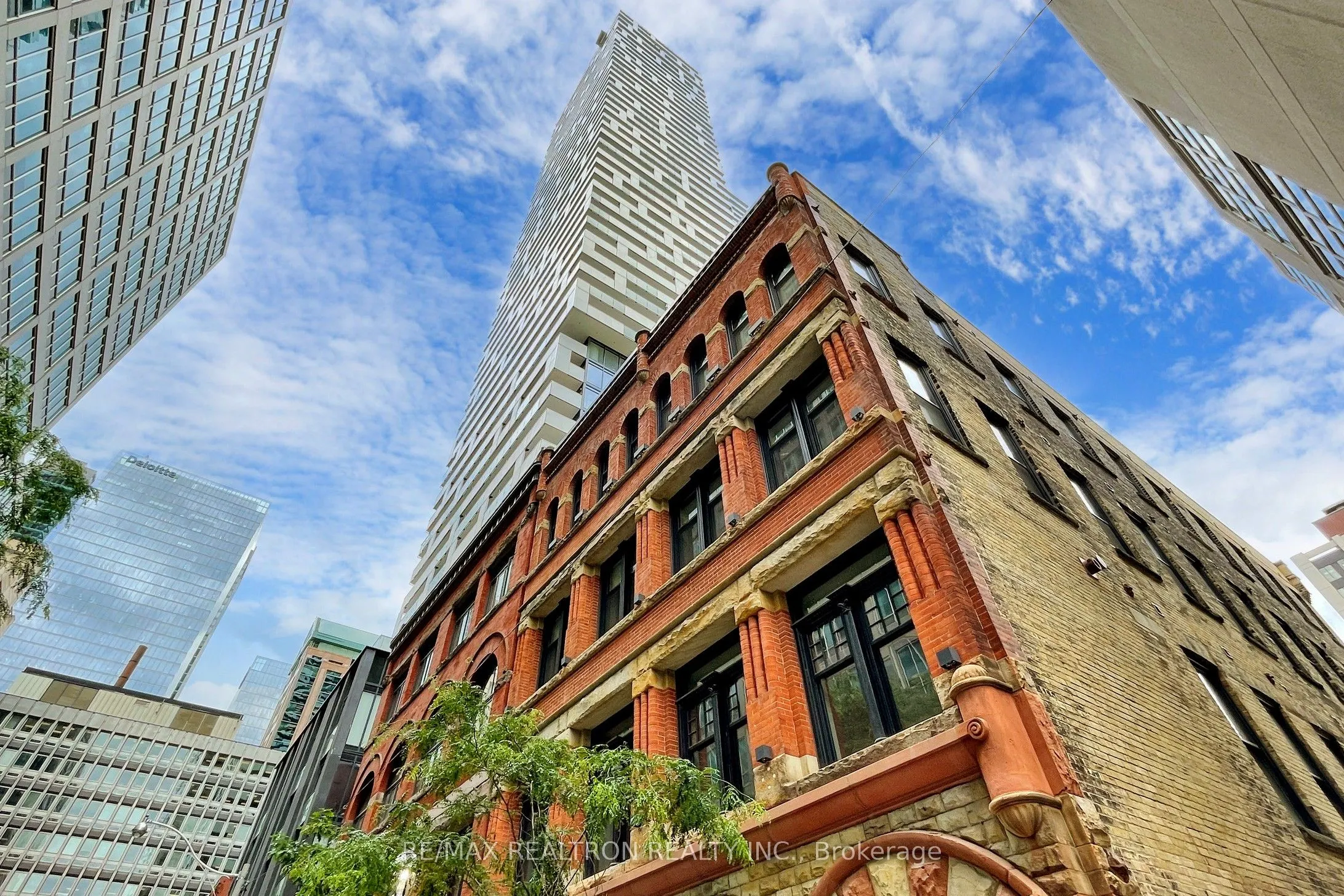 25 Richmond Street E, #2809