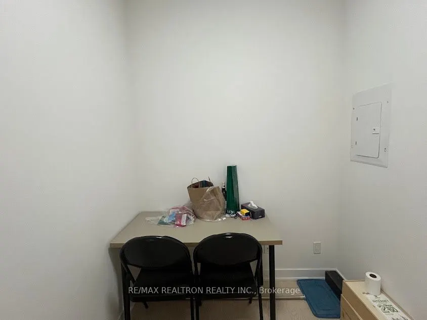 25 Richmond Street E, #2809