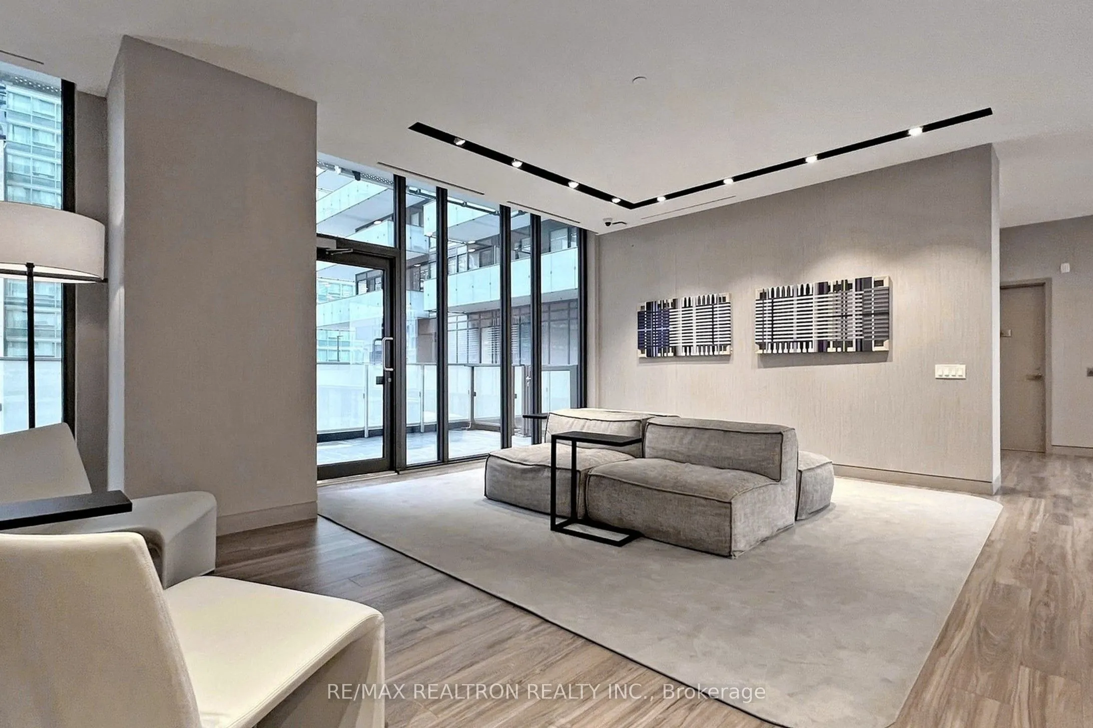 25 Richmond Street E, #2809