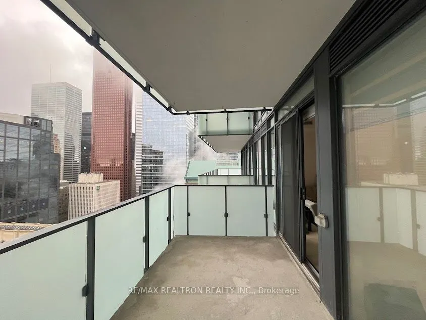 25 Richmond Street E, #2809