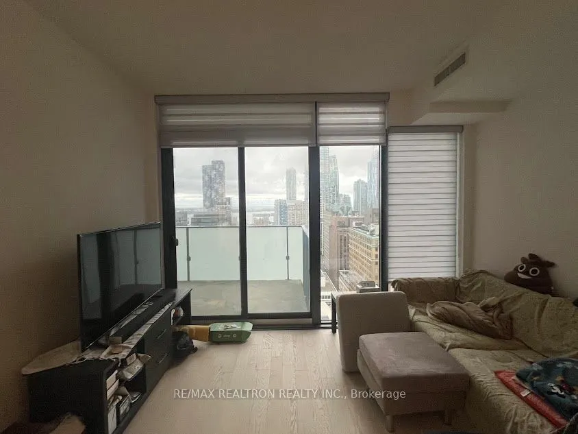 25 Richmond Street E, #2809