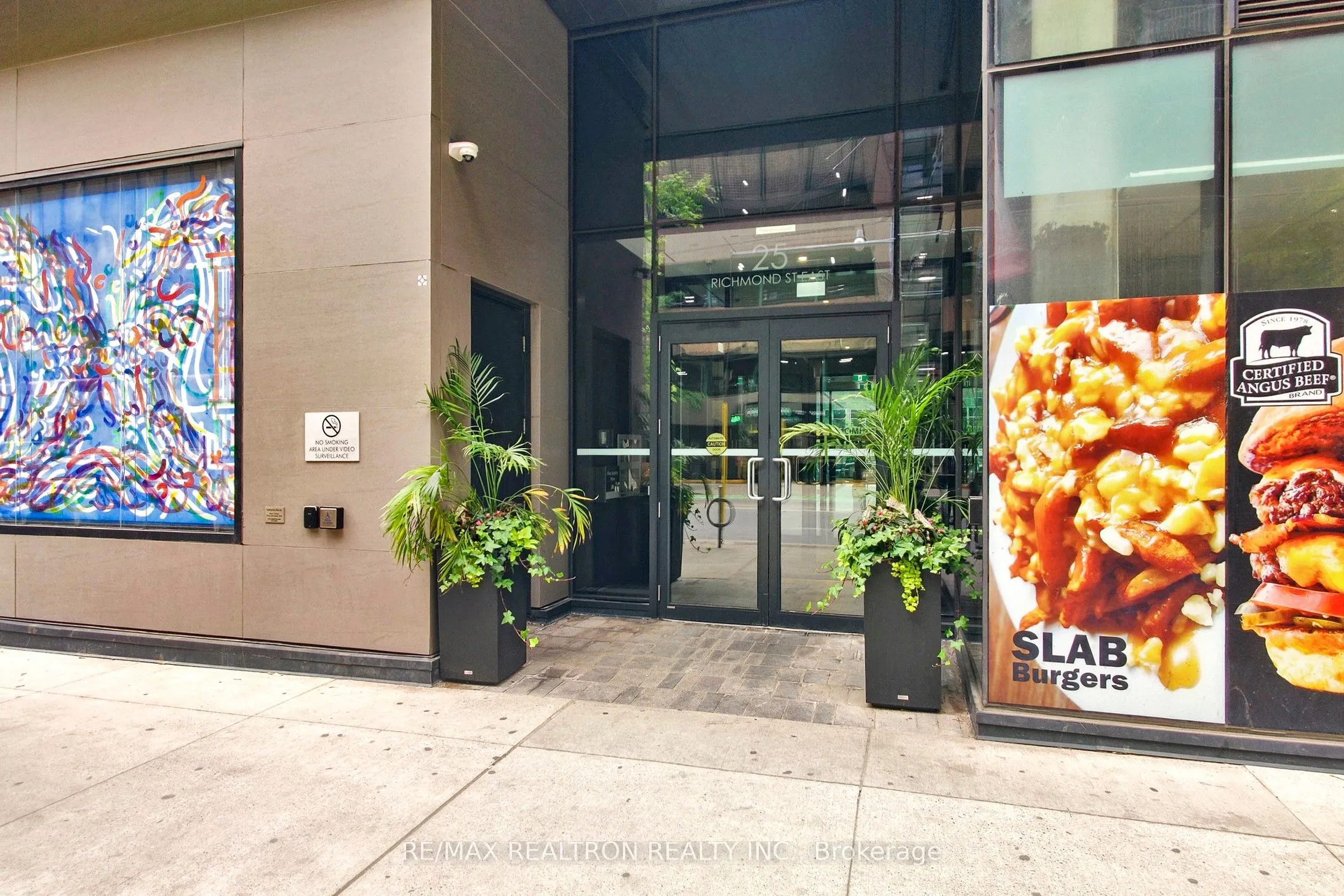 25 Richmond Street E, #2809