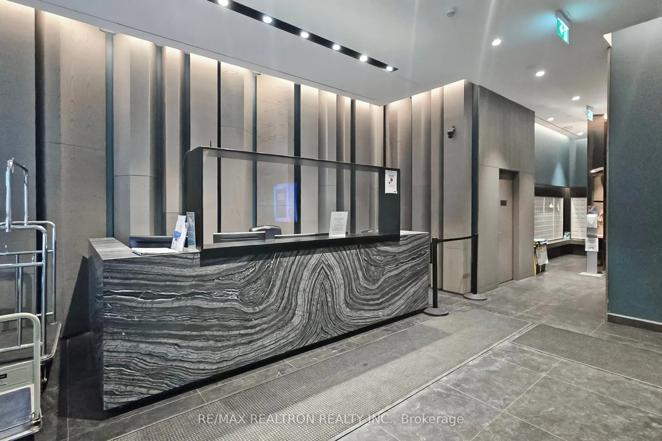 25 Richmond Street E, #2809