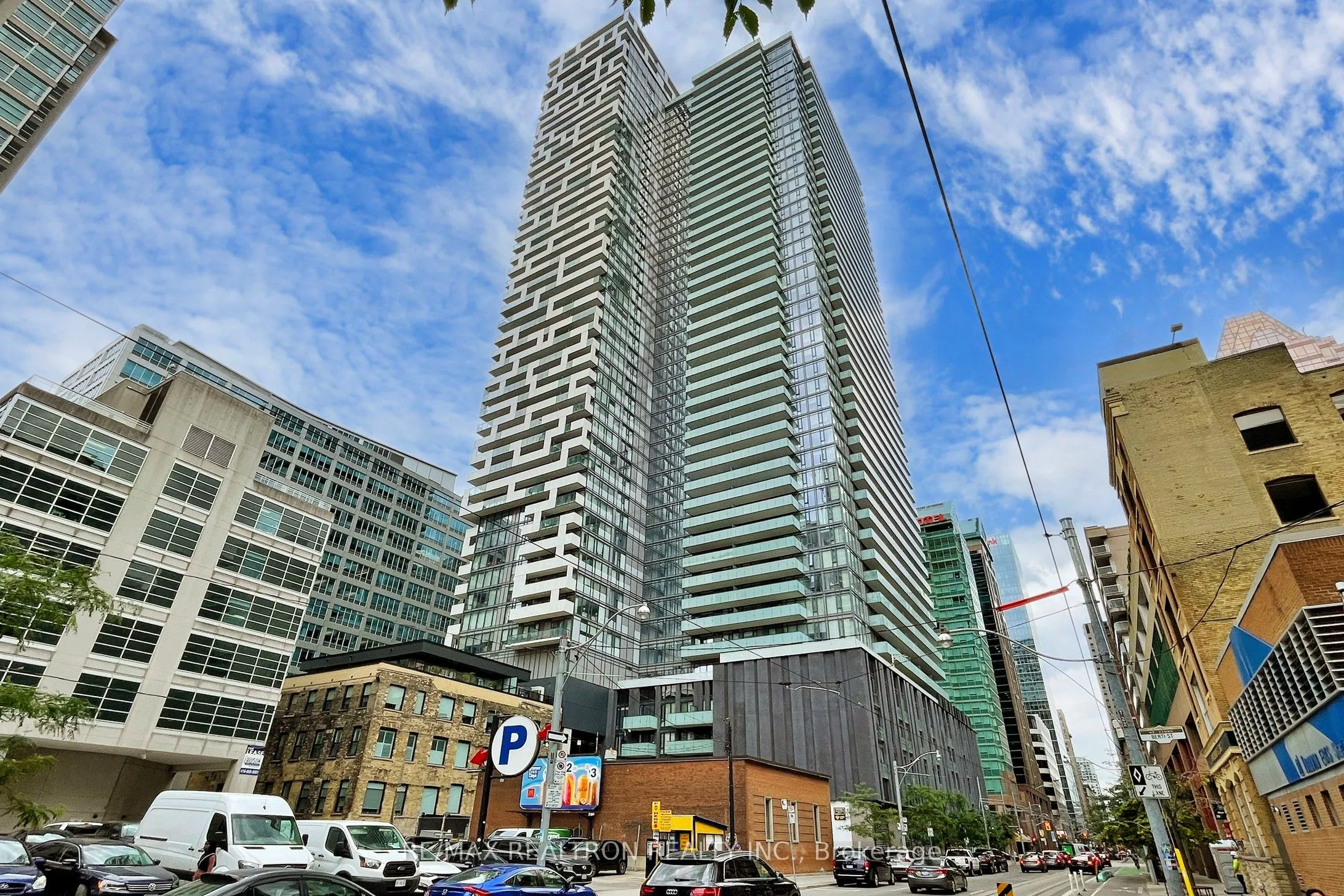 25 Richmond Street E, #2809