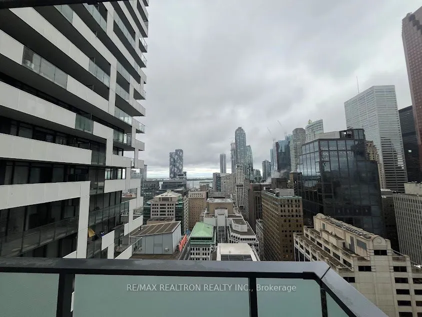 25 Richmond Street E, #2809