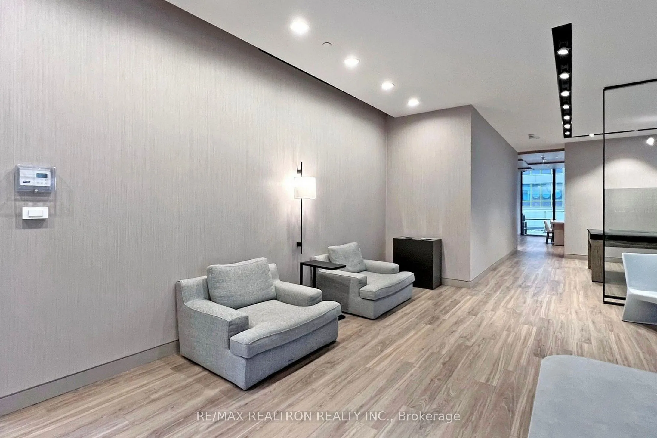 25 Richmond Street E, #2809