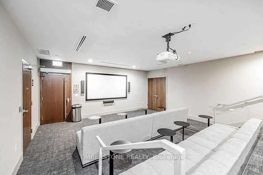 38 Iannuzzi Street, #112