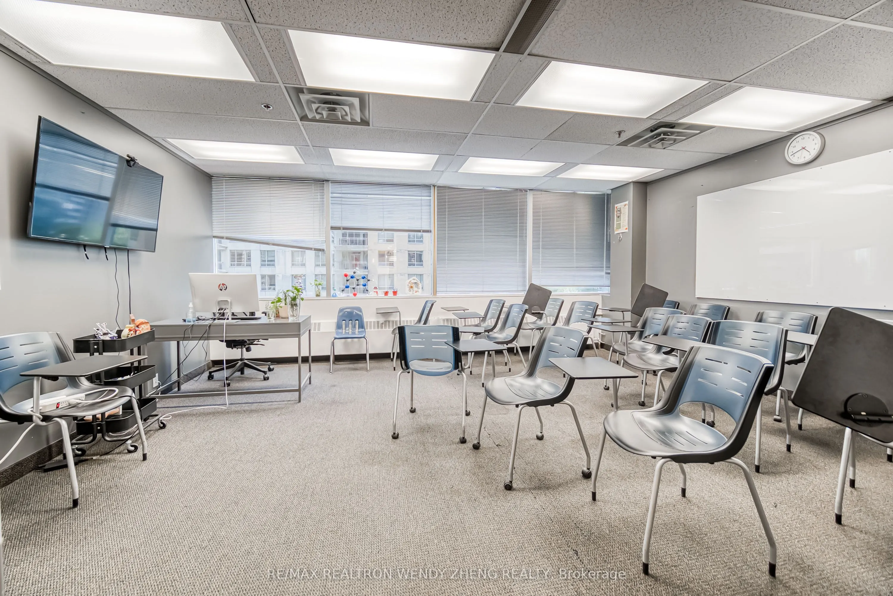 160 Eglinton Avenue E, #500