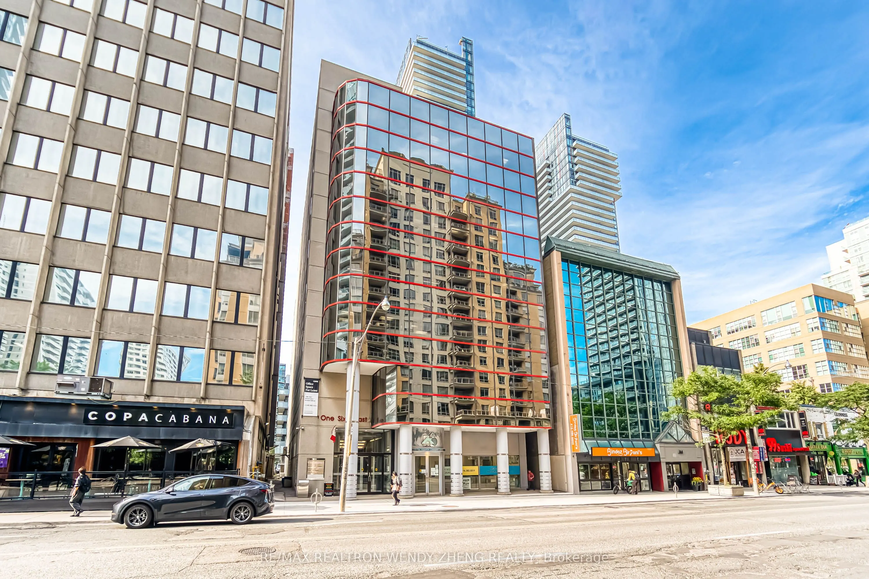 160 Eglinton Avenue E, #400