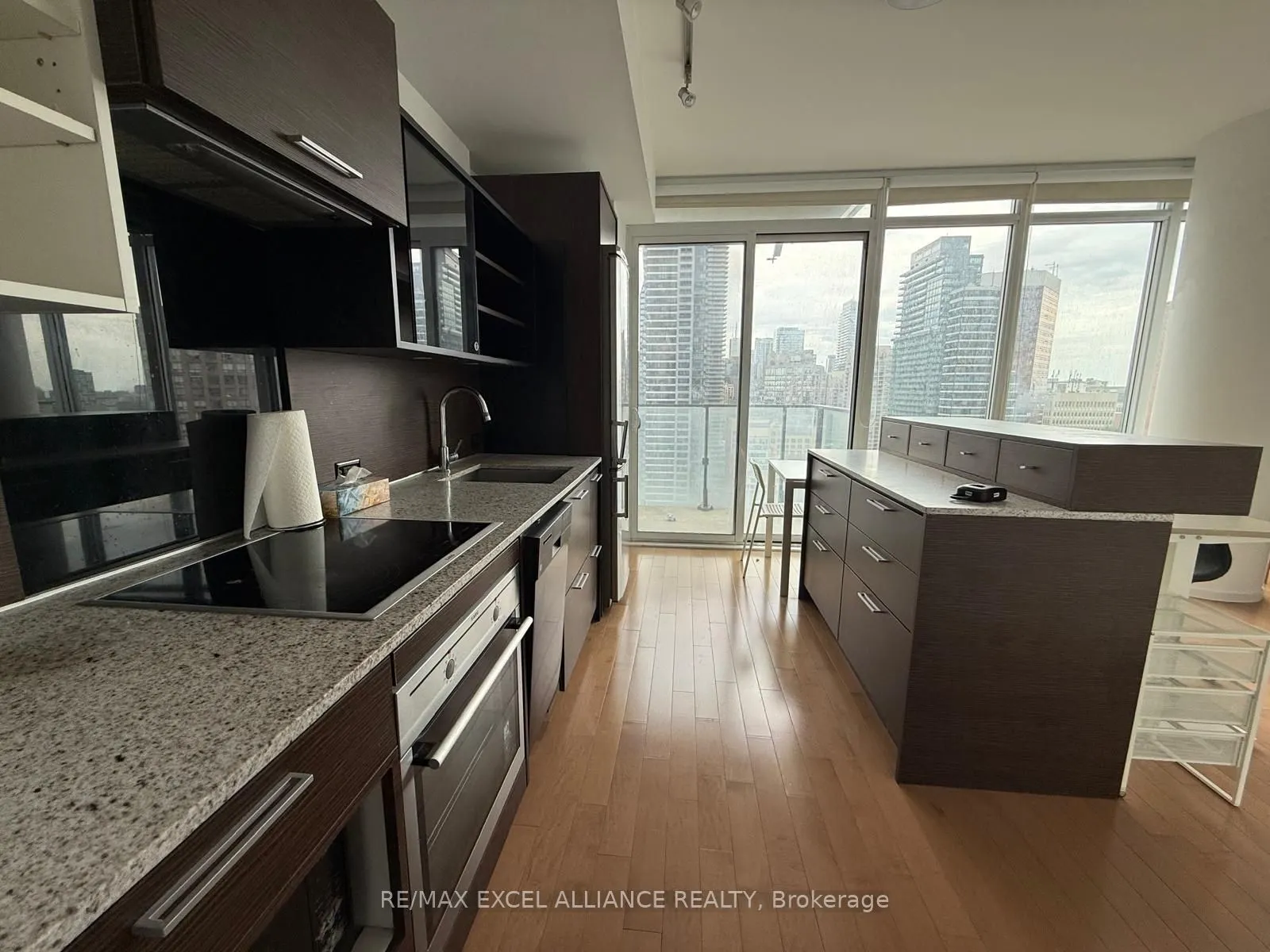 75 St Nicholas Street, #2103