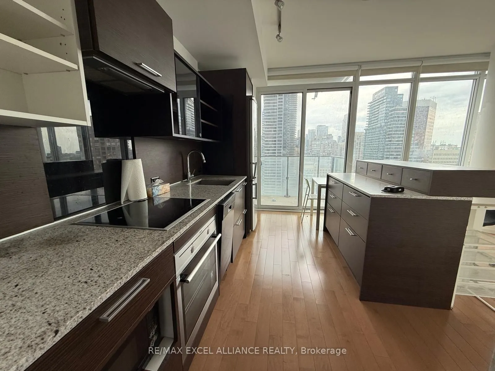 75 St Nicholas Street, #2103