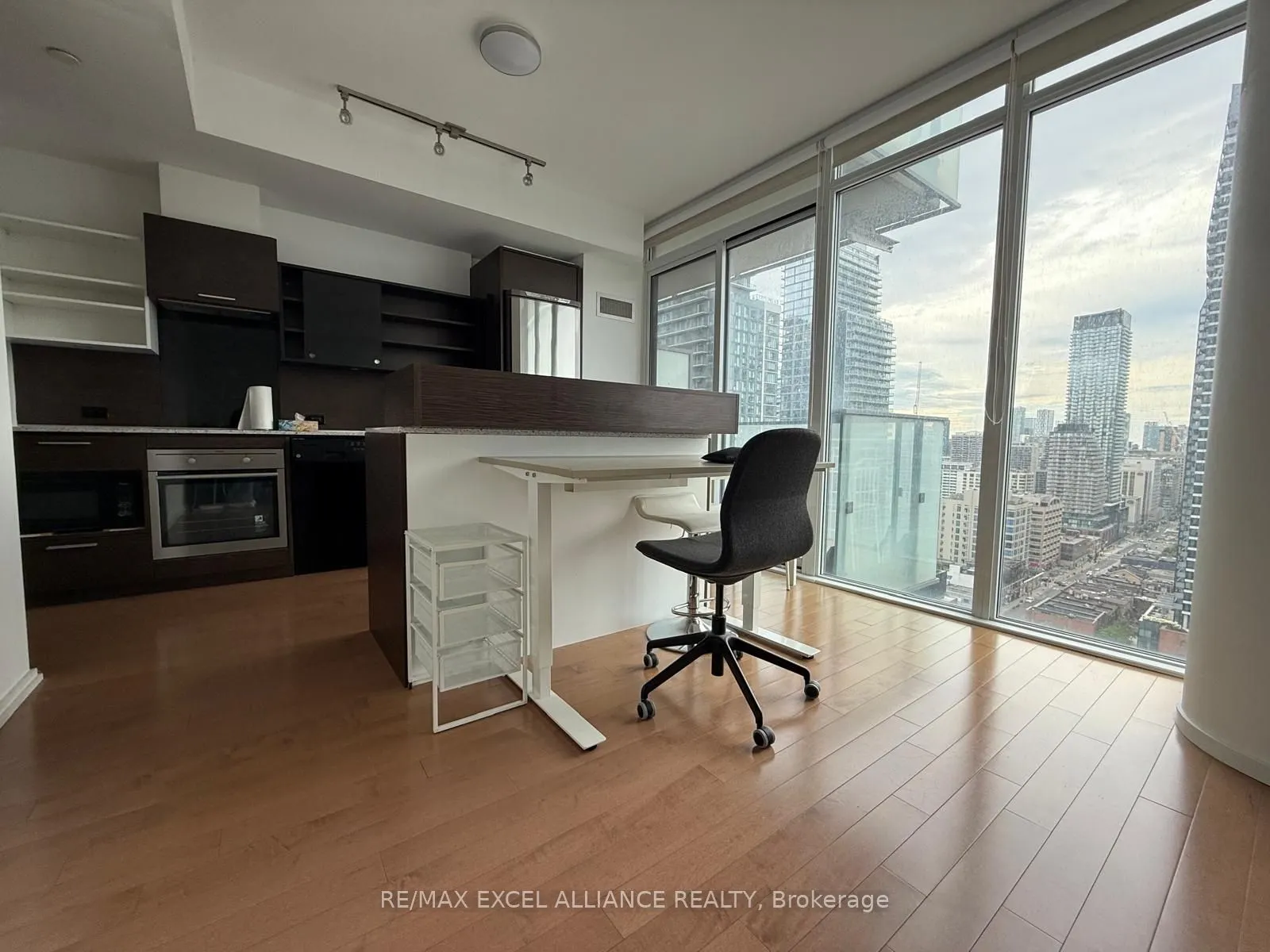 75 St Nicholas Street, #2103