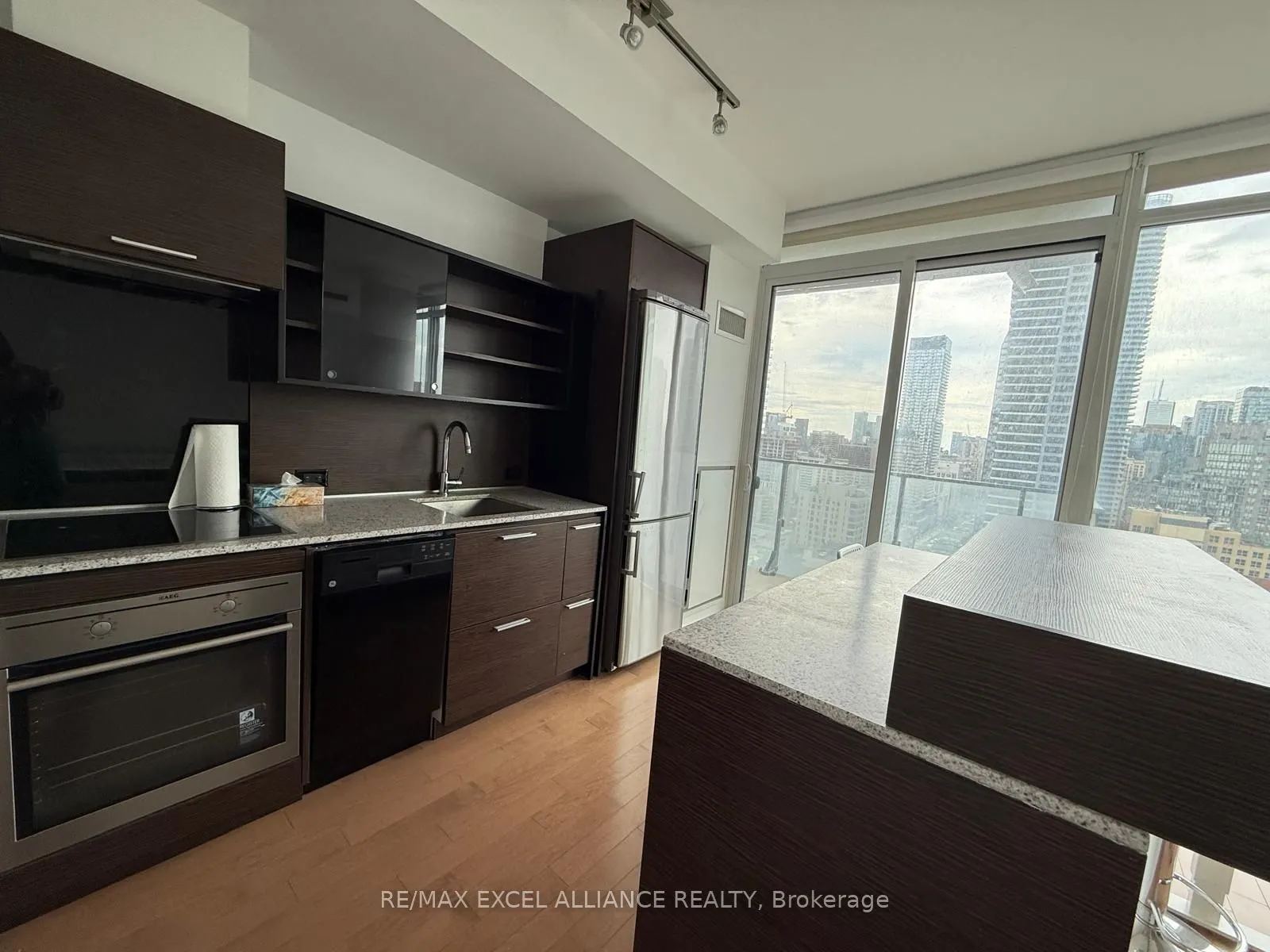 75 St Nicholas Street, #2103