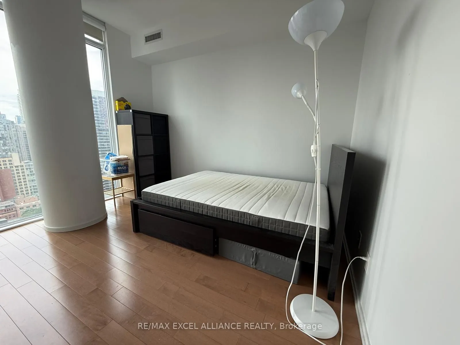 75 St Nicholas Street, #2103