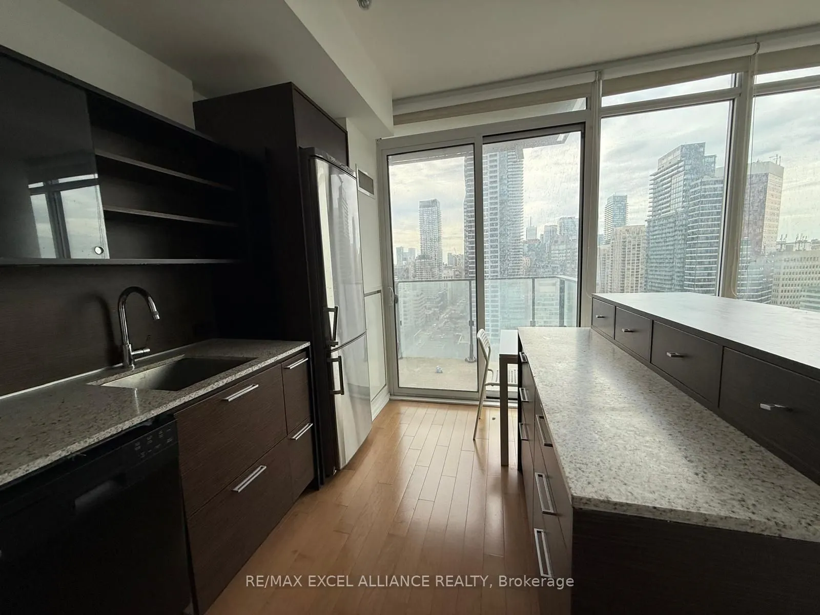 75 St Nicholas Street, #2103