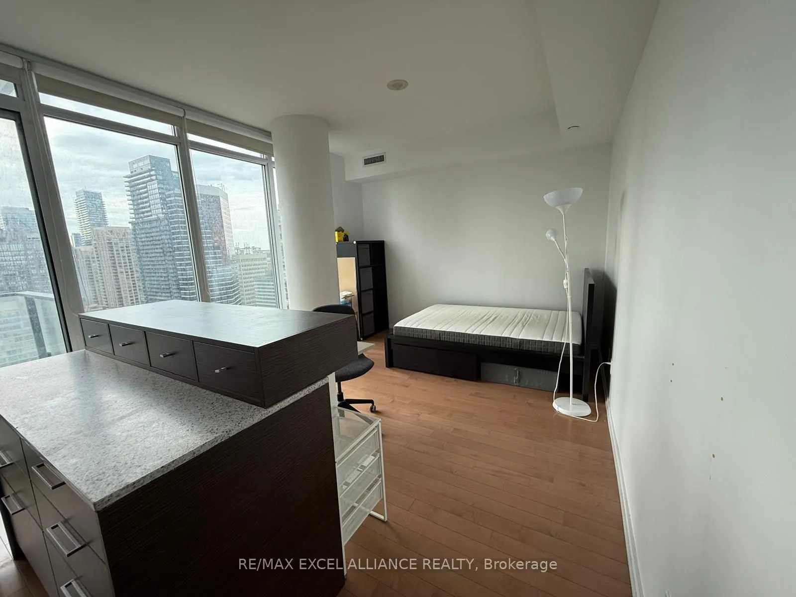 75 St Nicholas Street, #2103