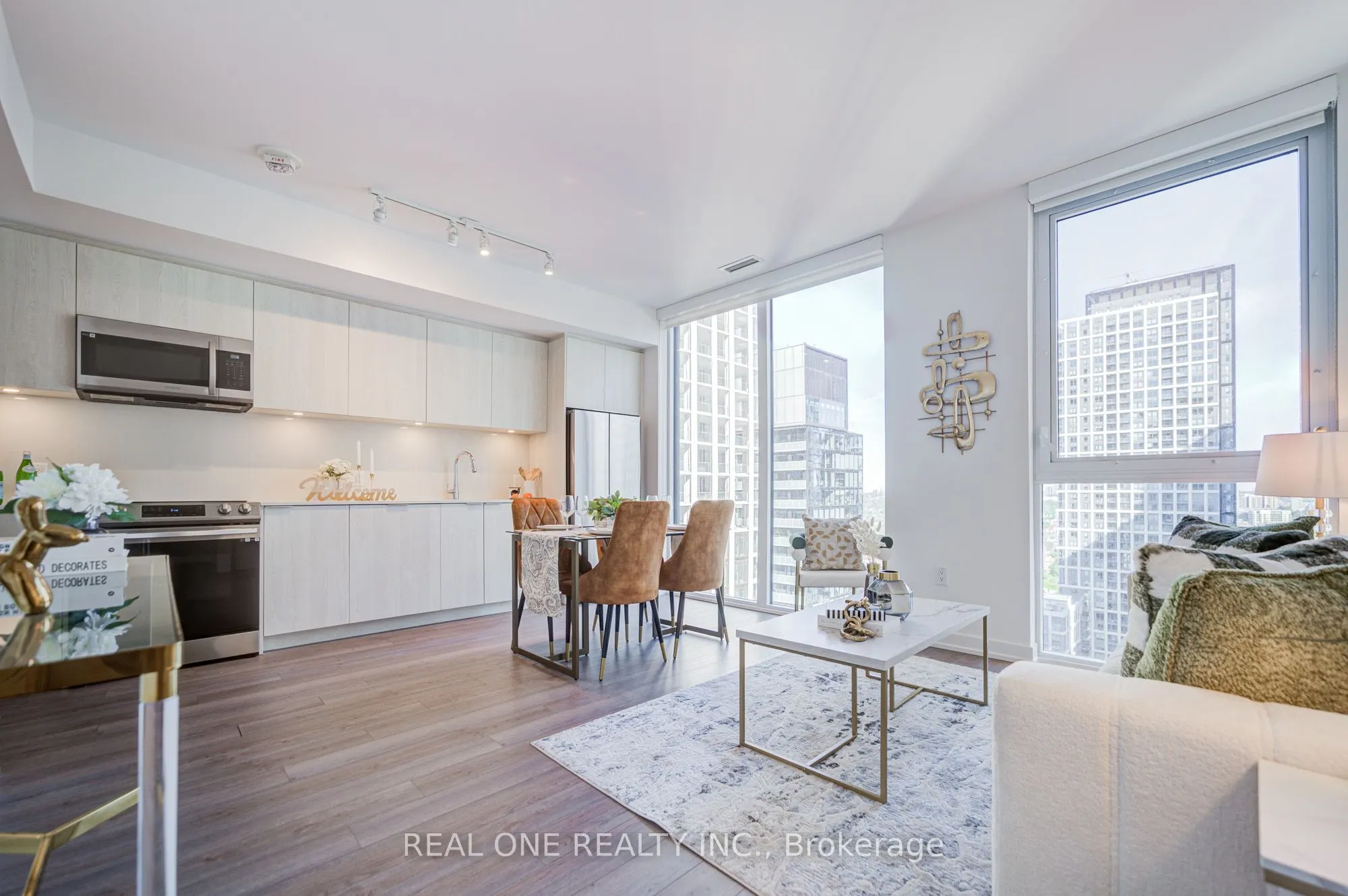 357 King Street W, #2803
