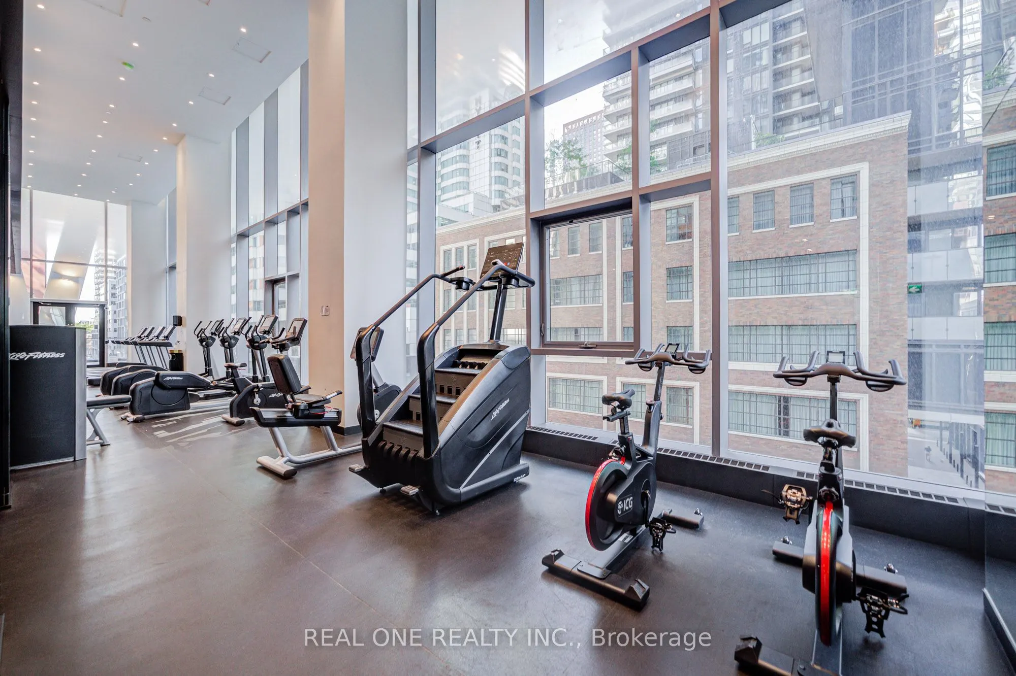 357 King Street W, #2803