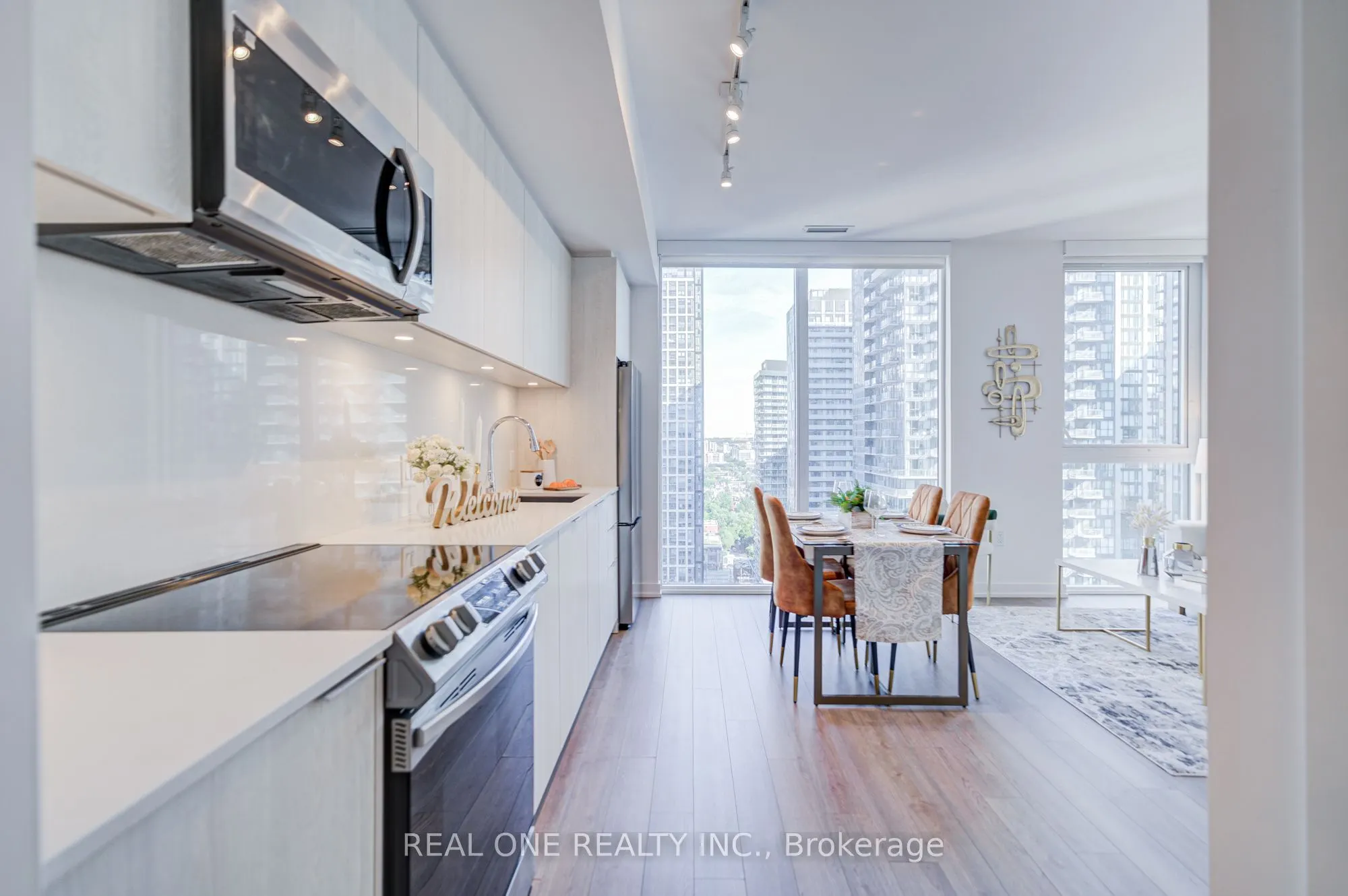 357 King Street W, #2803