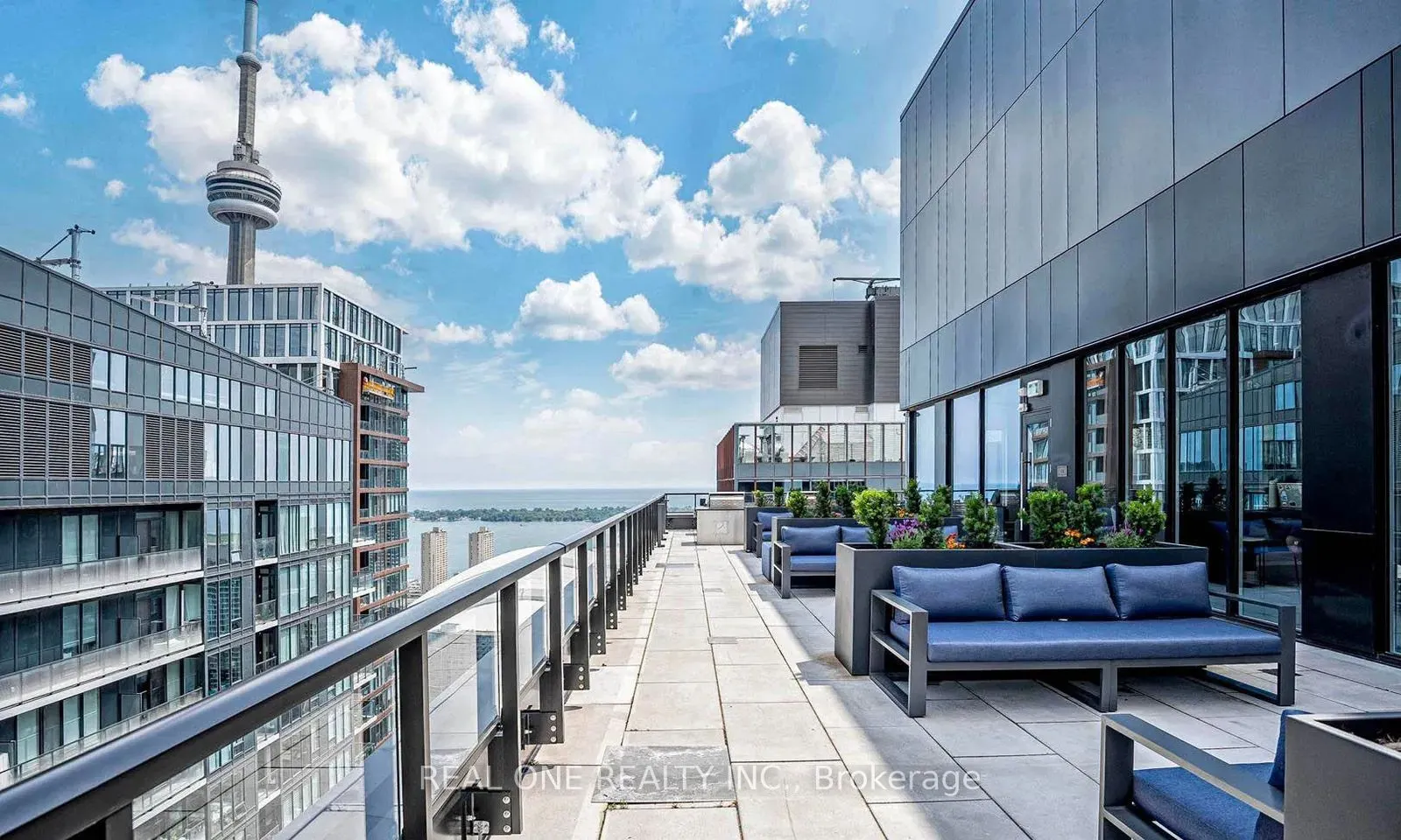 357 King Street W, #2803