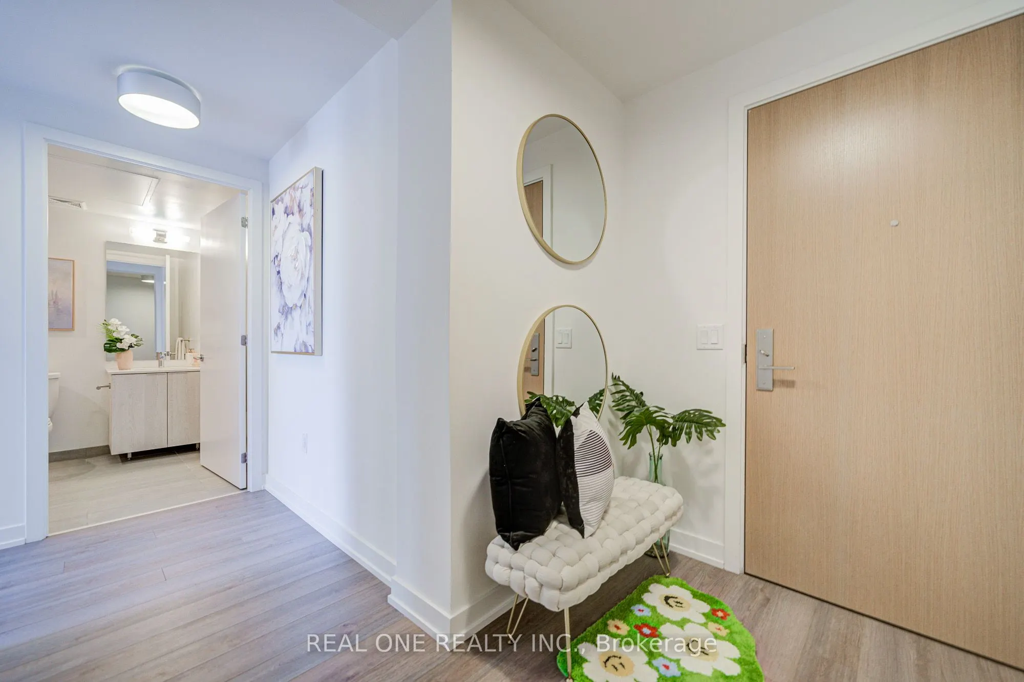 357 King Street W, #2803