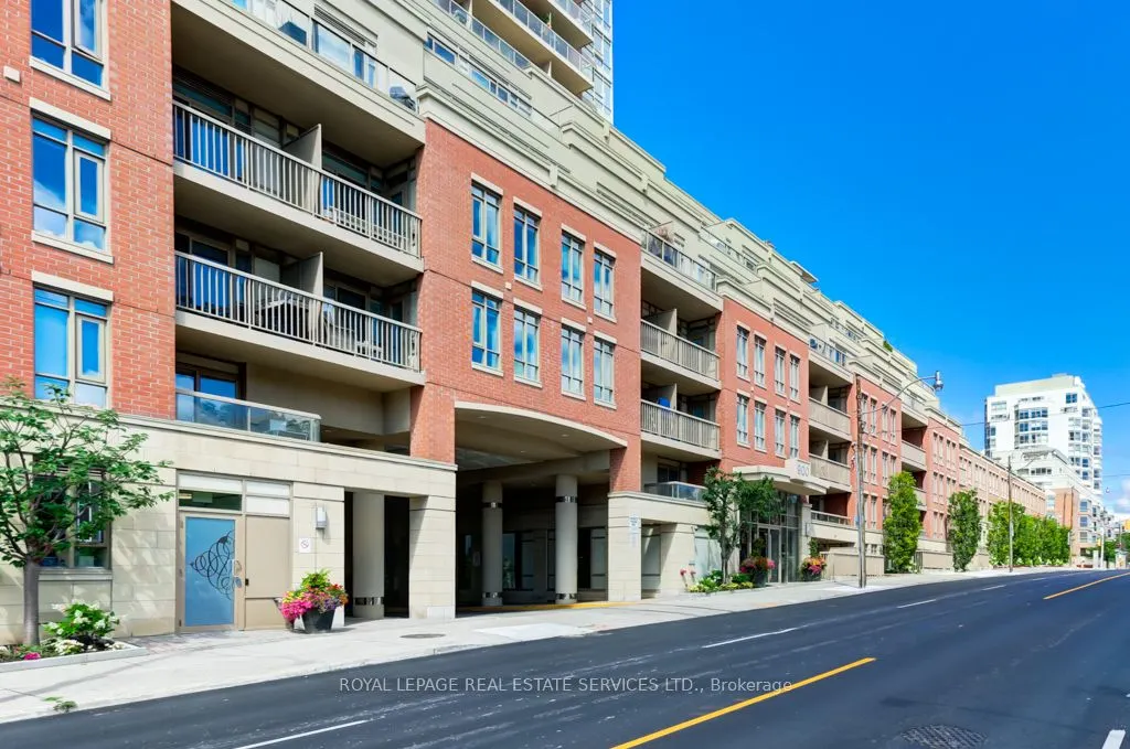 900 Mount Pleasant Road, #707