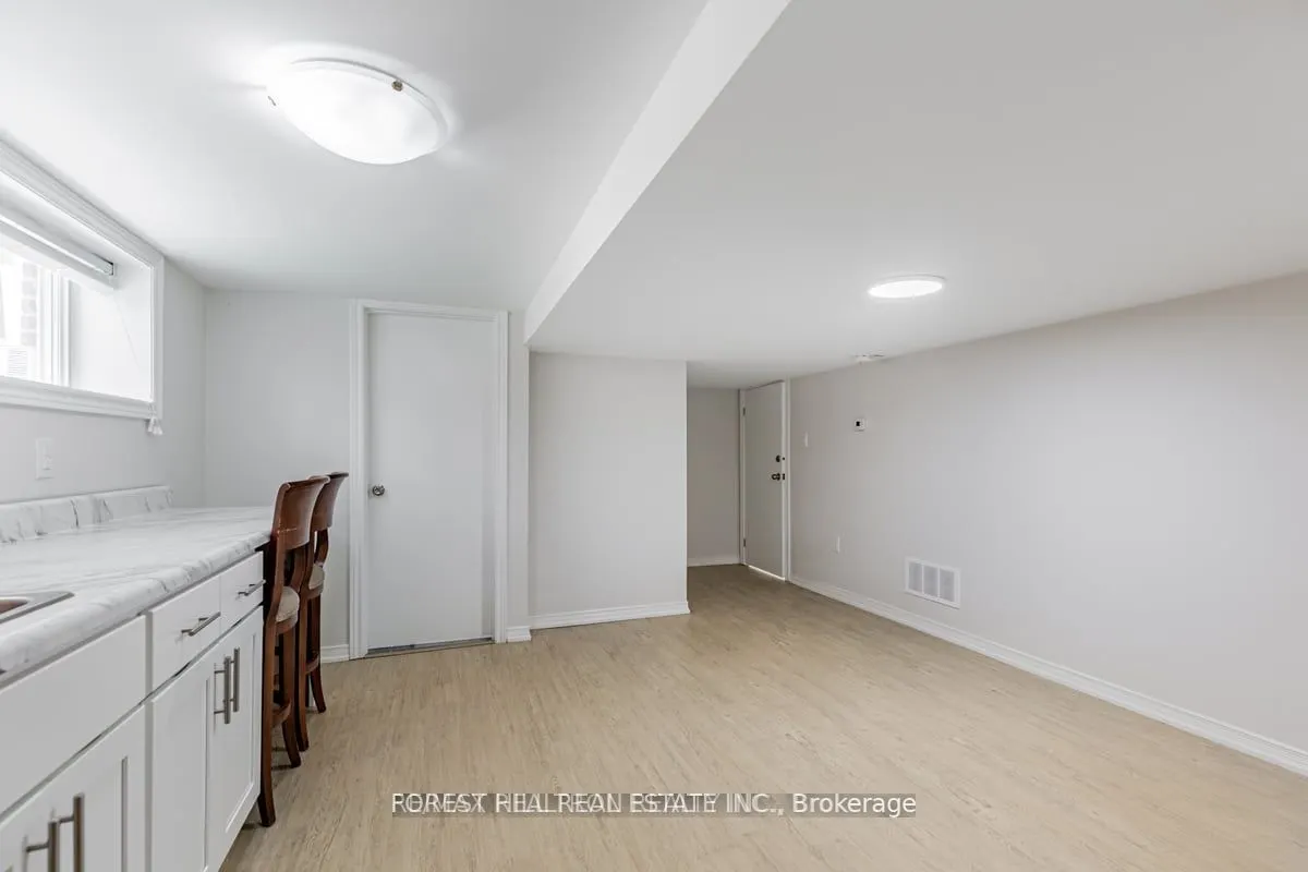 41 Fairholme Avenue #Bsmt