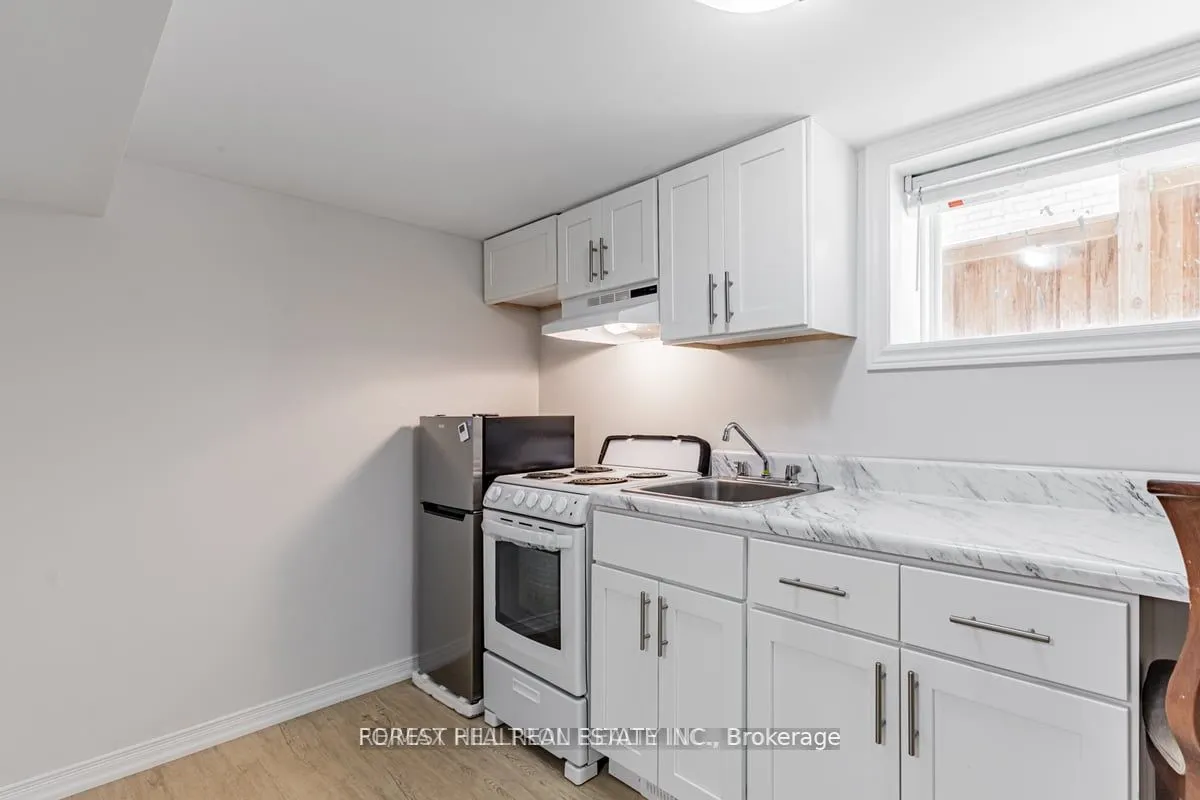 41 Fairholme Avenue #Bsmt