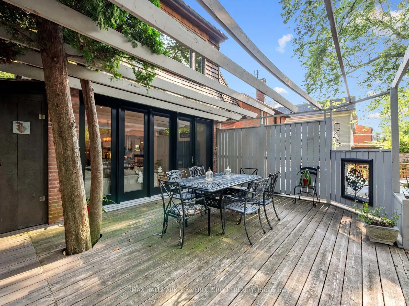 304 Keewatin Avenue