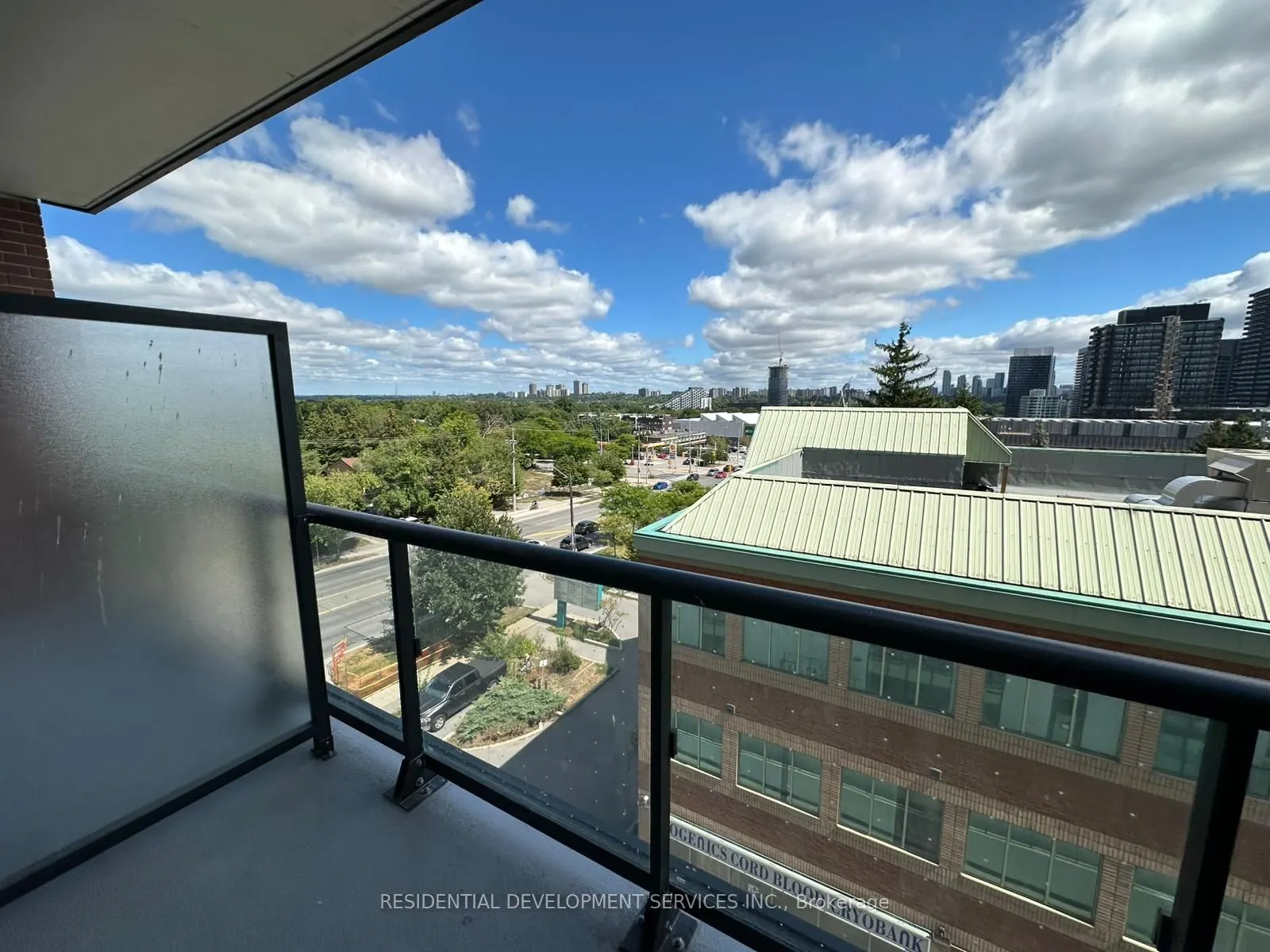 699 Sheppard Avenue E, #623
