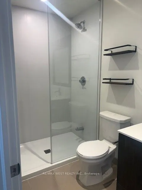 25 Adra Grando Way, #352