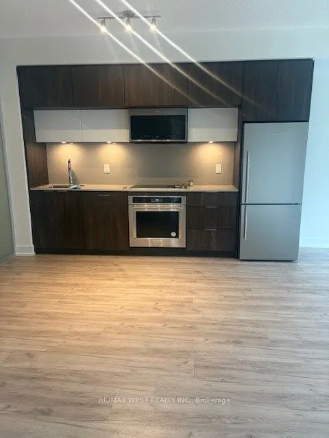 25 Adra Grando Way, #352