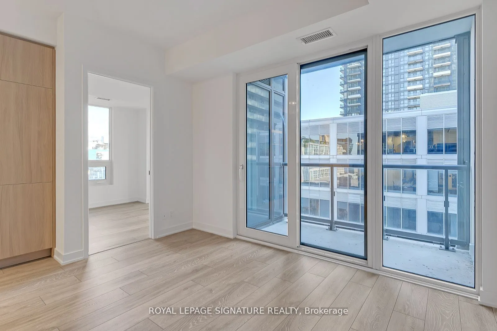 108 Peter Street #1003