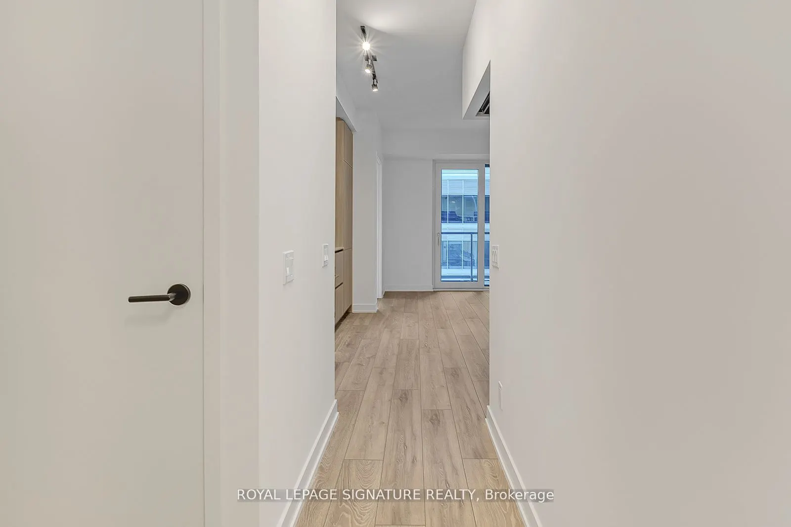 108 Peter Street #1003