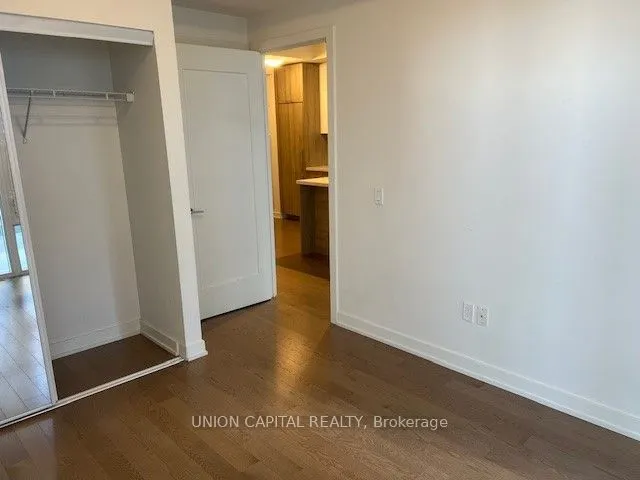 330 Richmond Street W, #1602