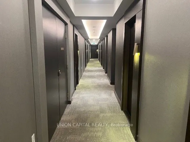 330 Richmond Street W, #1602
